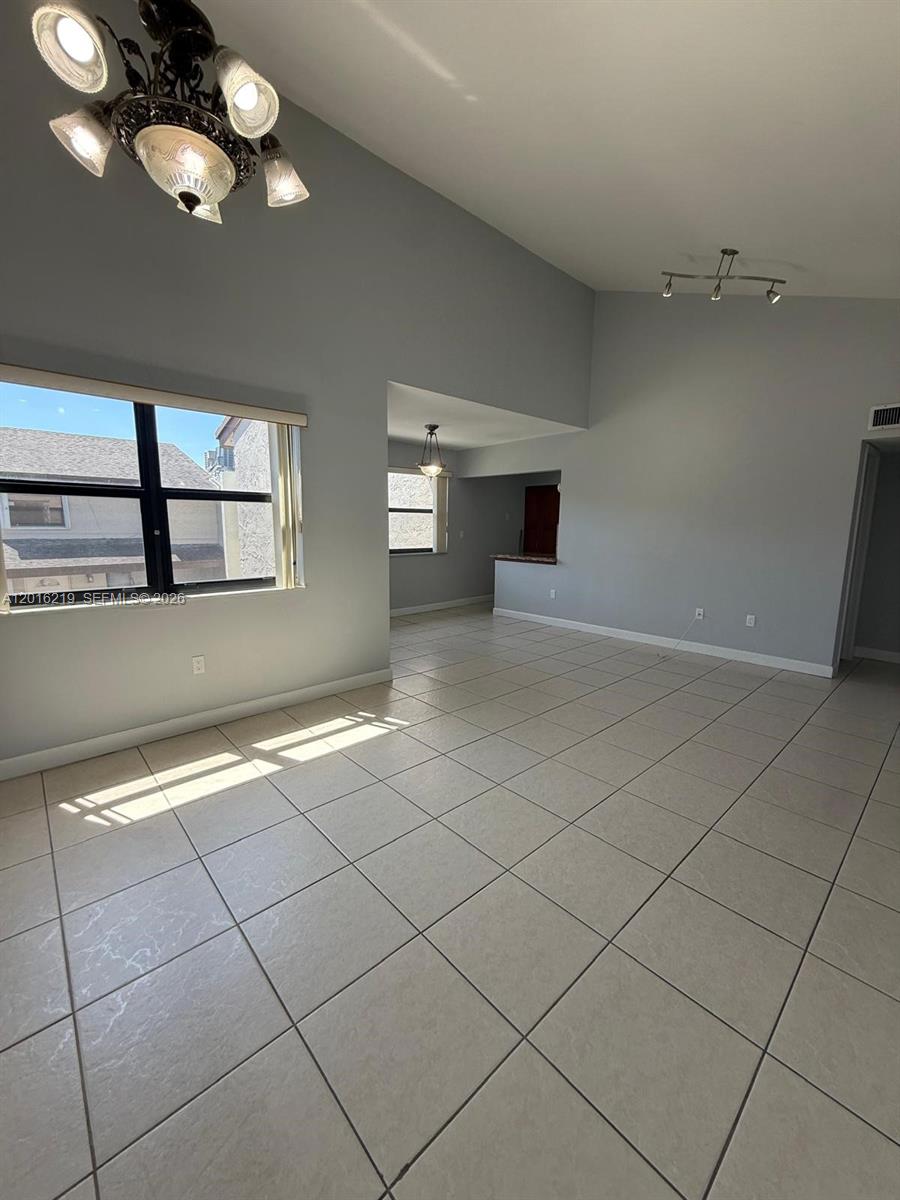 INDIAN LK VILLAGE PHASE 1 - Residential Lease
