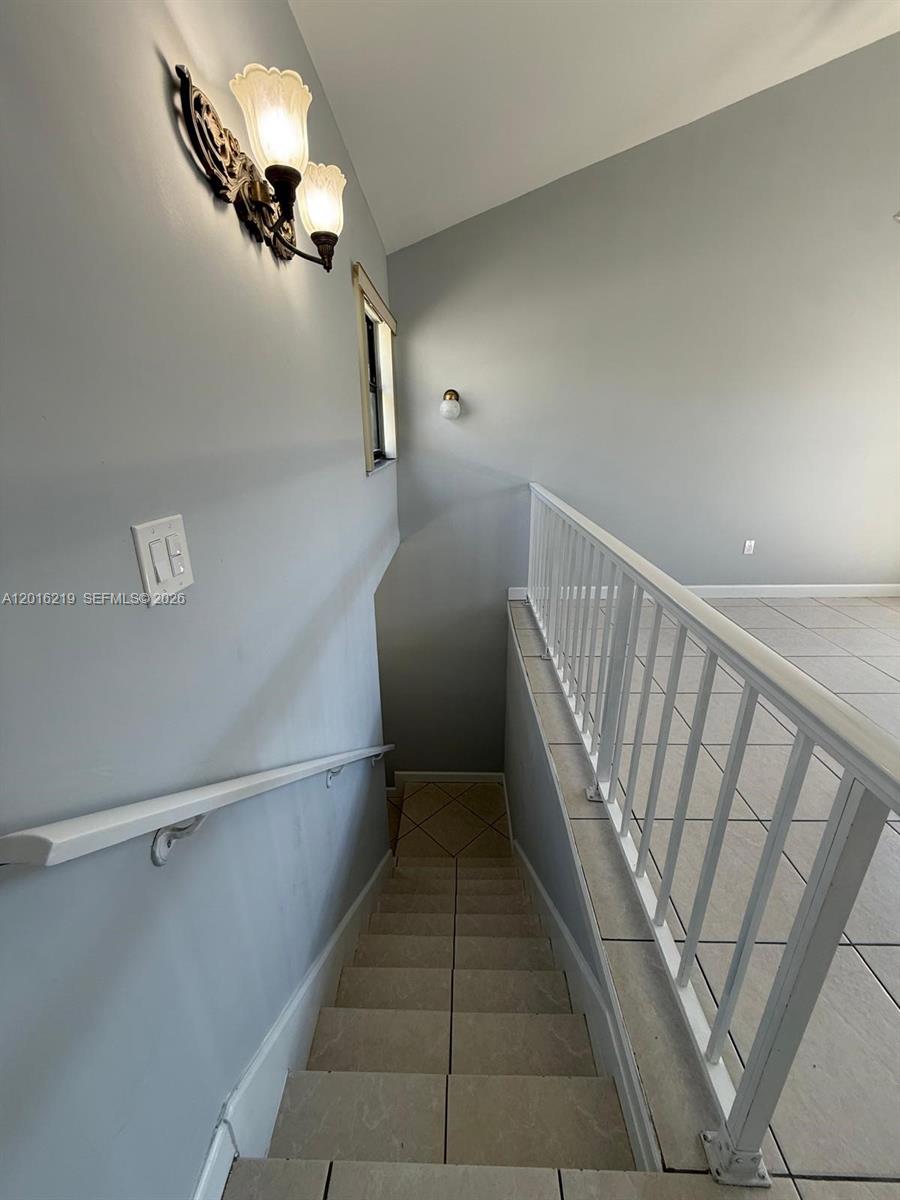 INDIAN LK VILLAGE PHASE 1 - Residential Lease