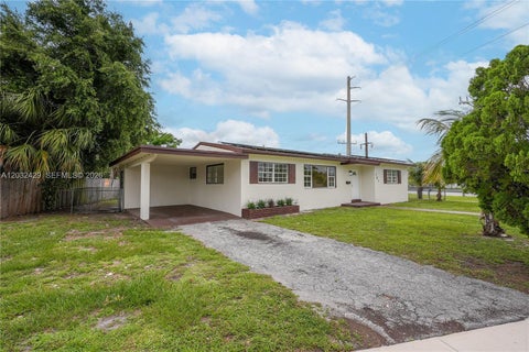 Tiny photo for 701 NW 176th Ter, Miami Gardens, FL 33169 (MLS # A12032429)