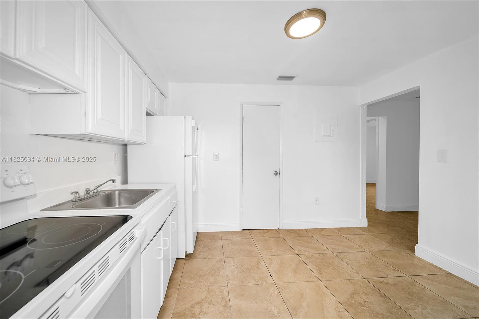 2125 NW 91st Street 2127