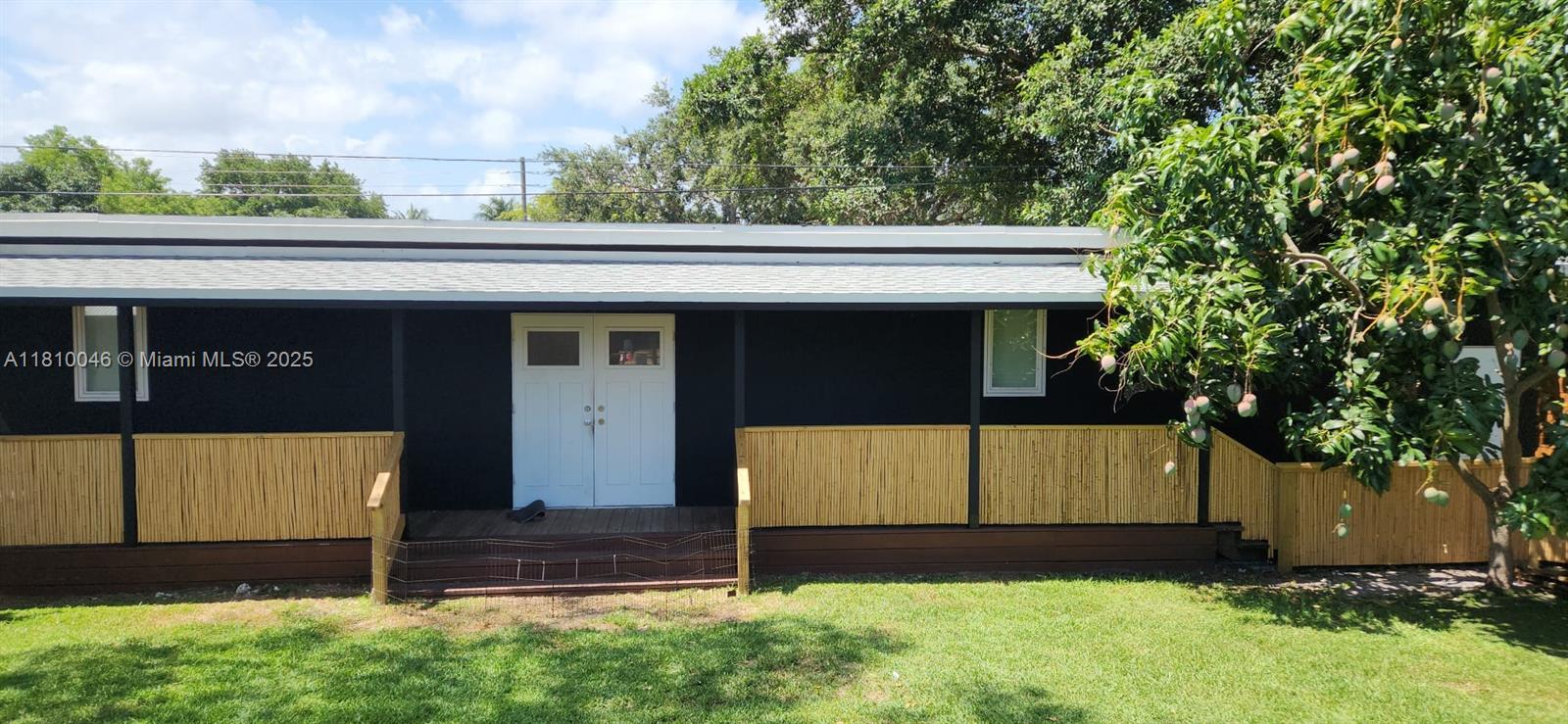 1315 Ne 143rd St, Miami, Broward County, Florida - 1 Bedrooms  
1 Bathrooms - 
