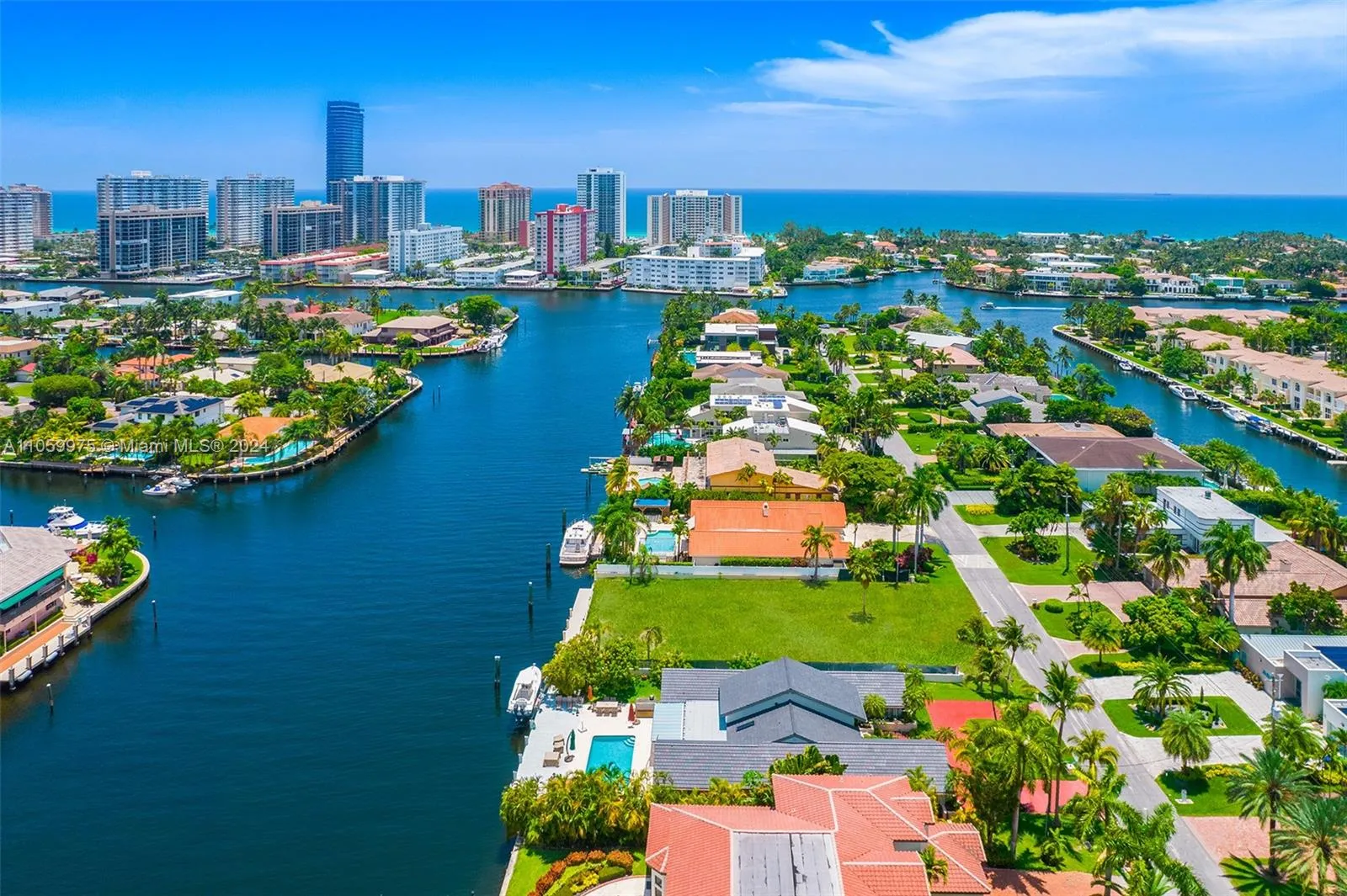 Hallandale Beach, Florida 33009, United States, ,Land,Active,75644