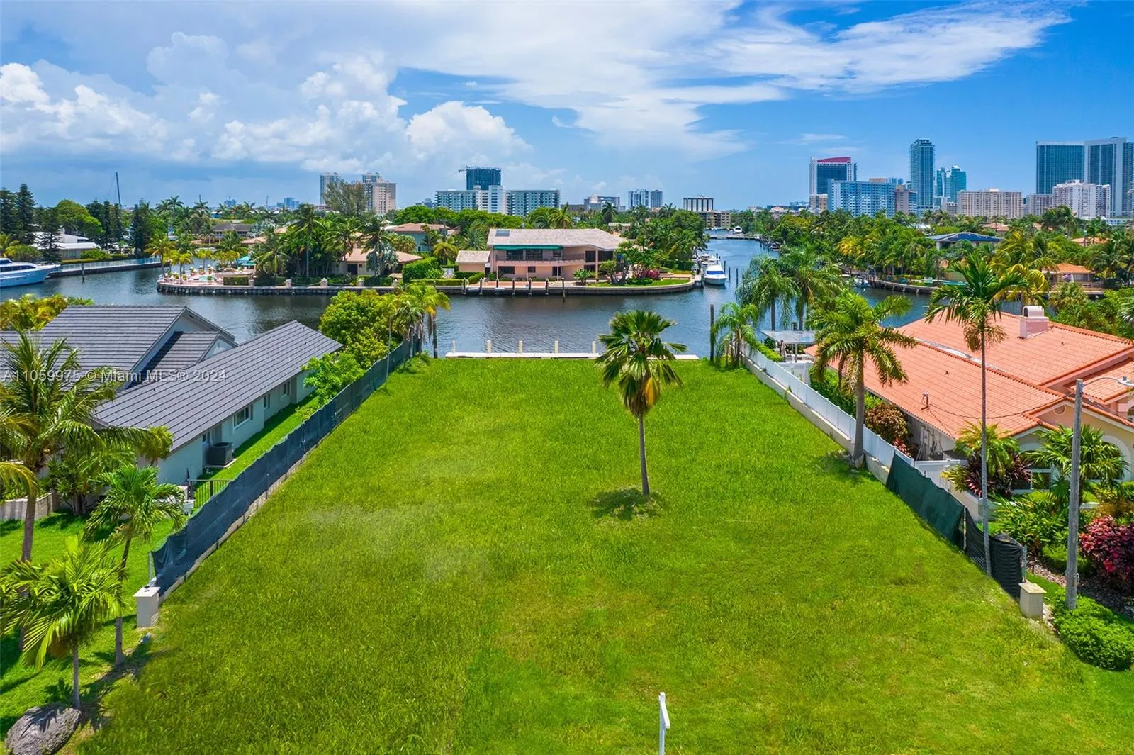 Hallandale Beach, Florida 33009, United States, ,Land,Active,75644