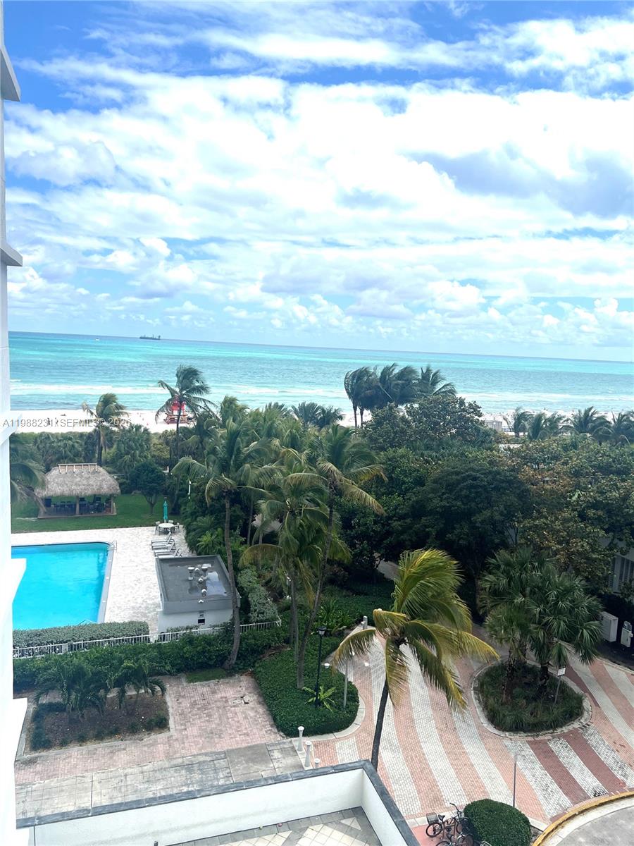 THE RIVIERA CONDO - Residential Lease