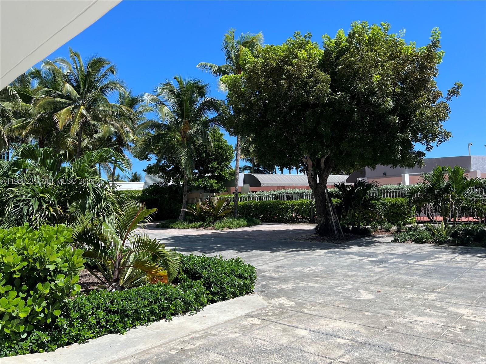 THE RIVIERA CONDO - Residential Lease