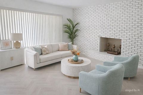 6681 SW 71st Ln 16 South Miami FL 33143