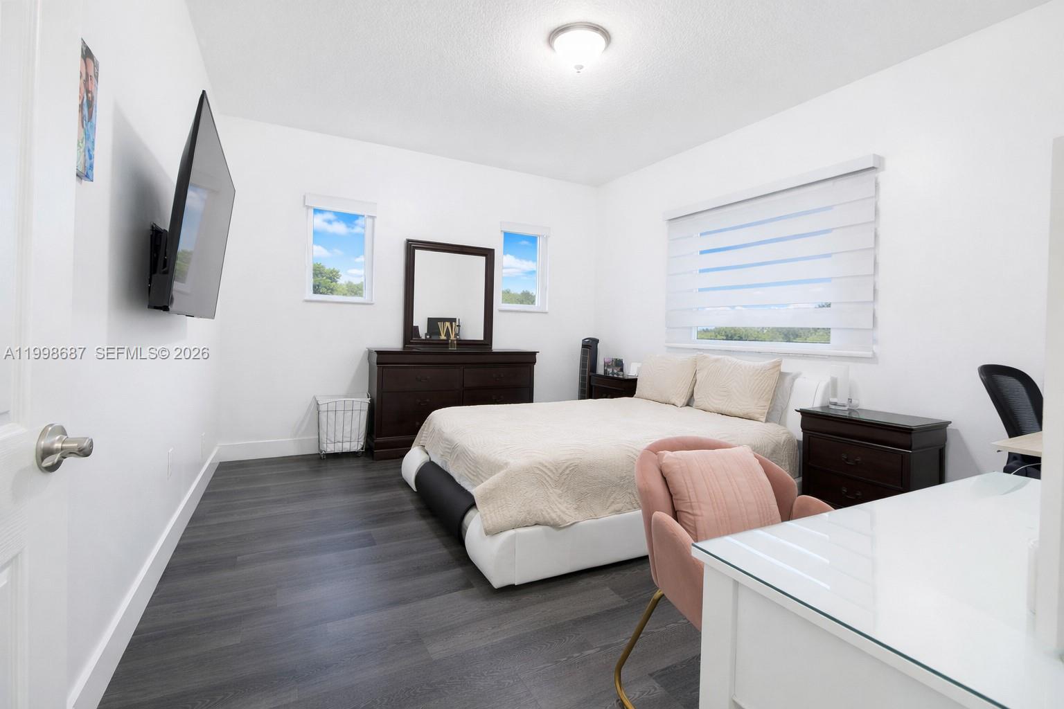 KAYLA S PLACE - Residential