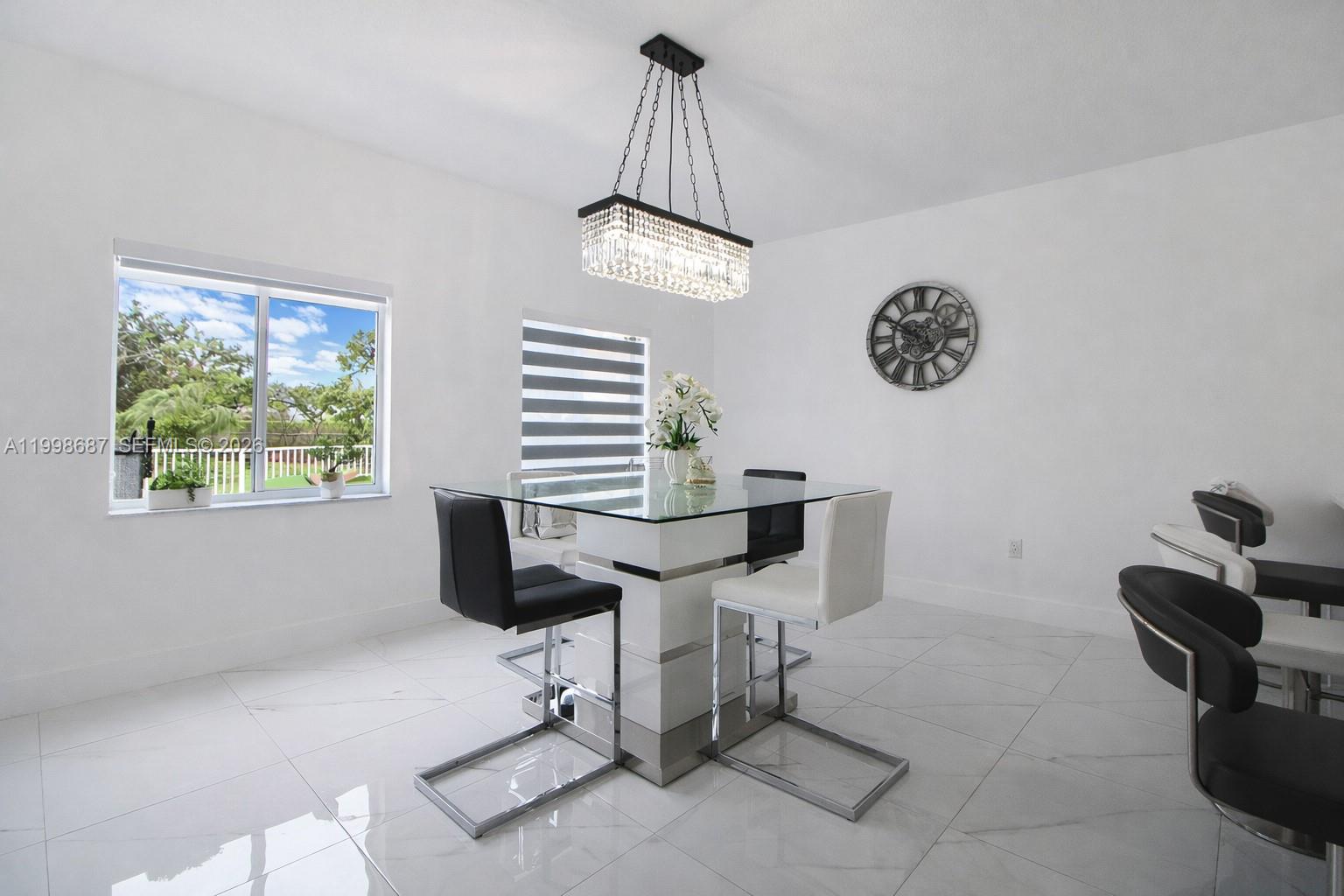 KAYLA S PLACE - Residential