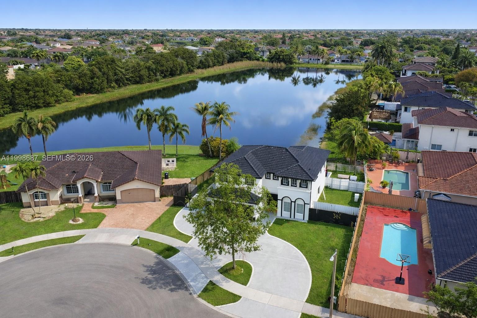 KAYLA S PLACE - Residential