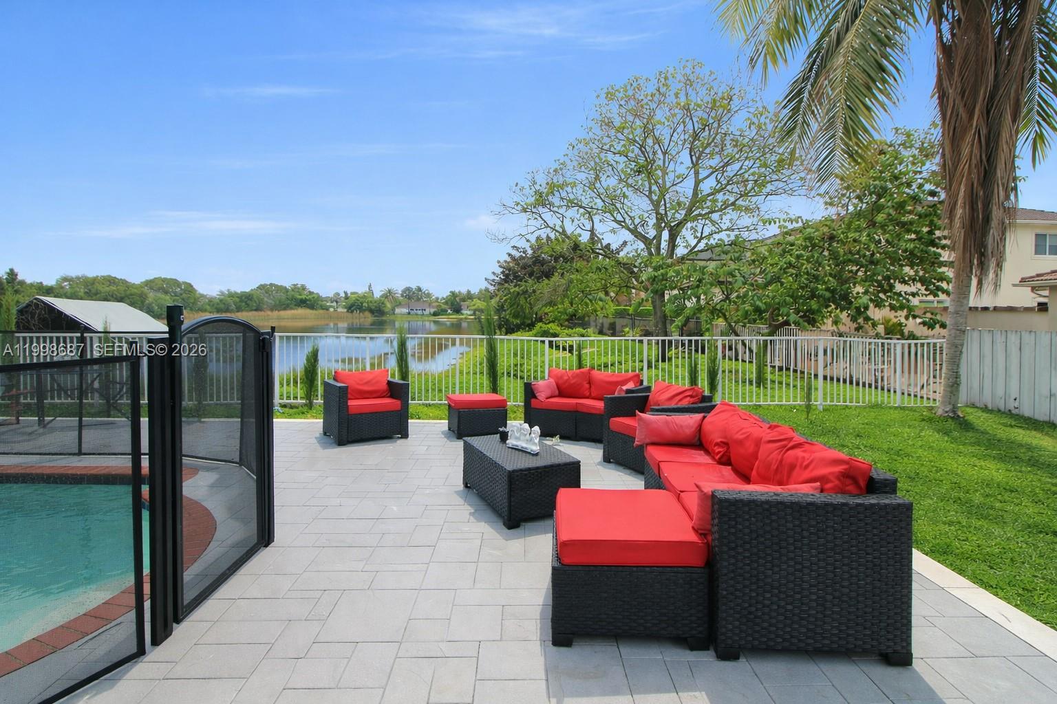 KAYLA S PLACE - Residential