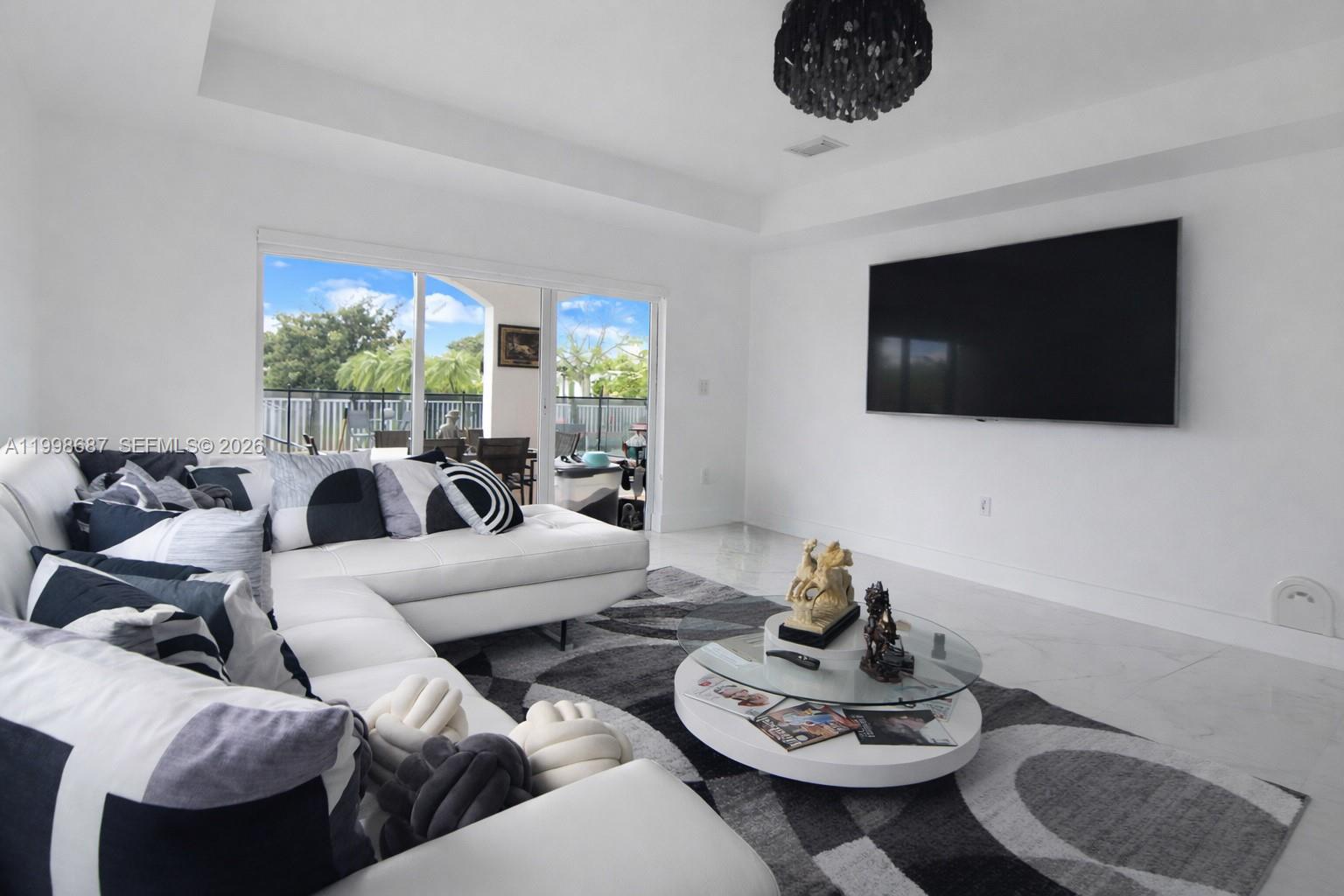 KAYLA S PLACE - Residential