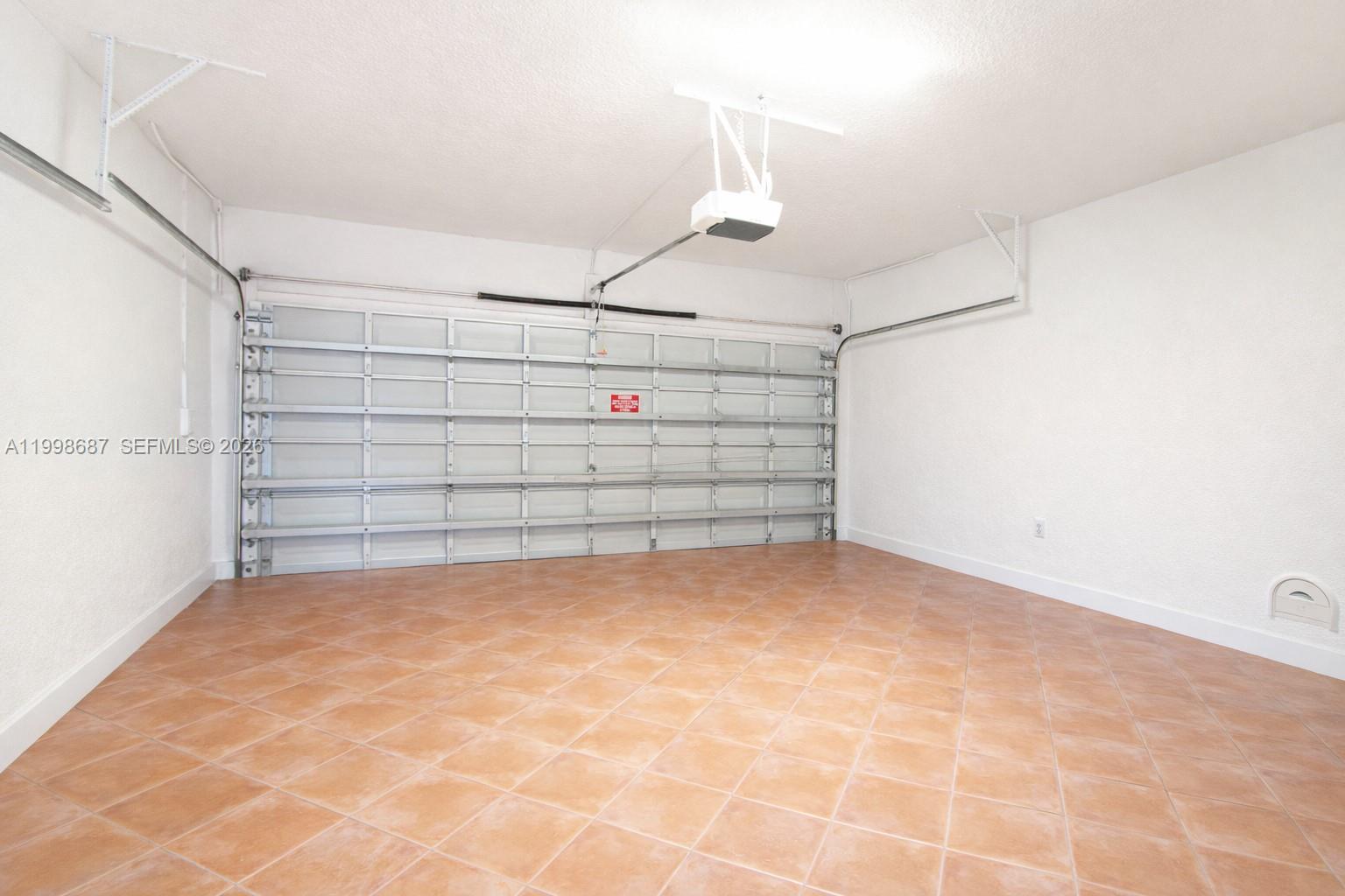 KAYLA S PLACE - Residential