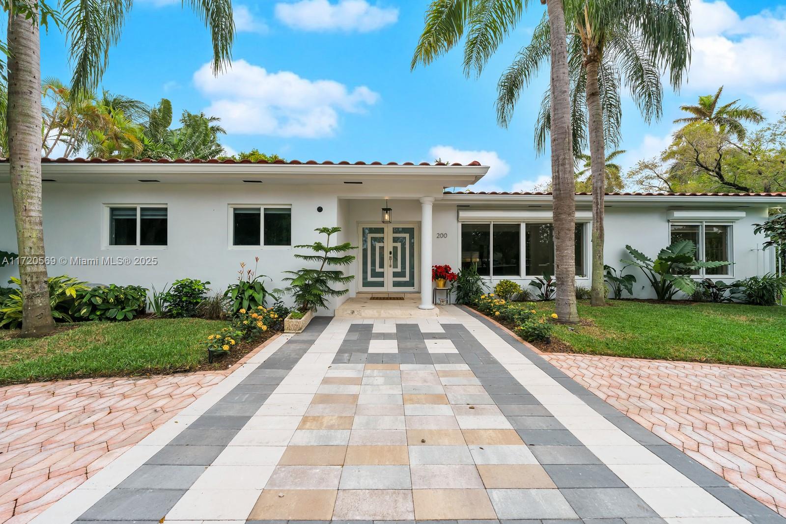 200 N Hibiscus Dr, Miami Beach, Miami-Dade County, Florida - 4 Bedrooms  
3 Bathrooms - 