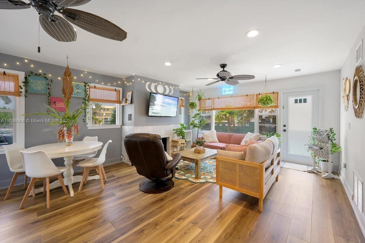 CHATEAU GARDENS CONDO - Residential Lease