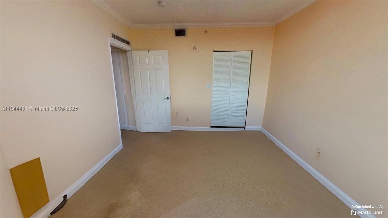 CATALONIA CONDO - Residential