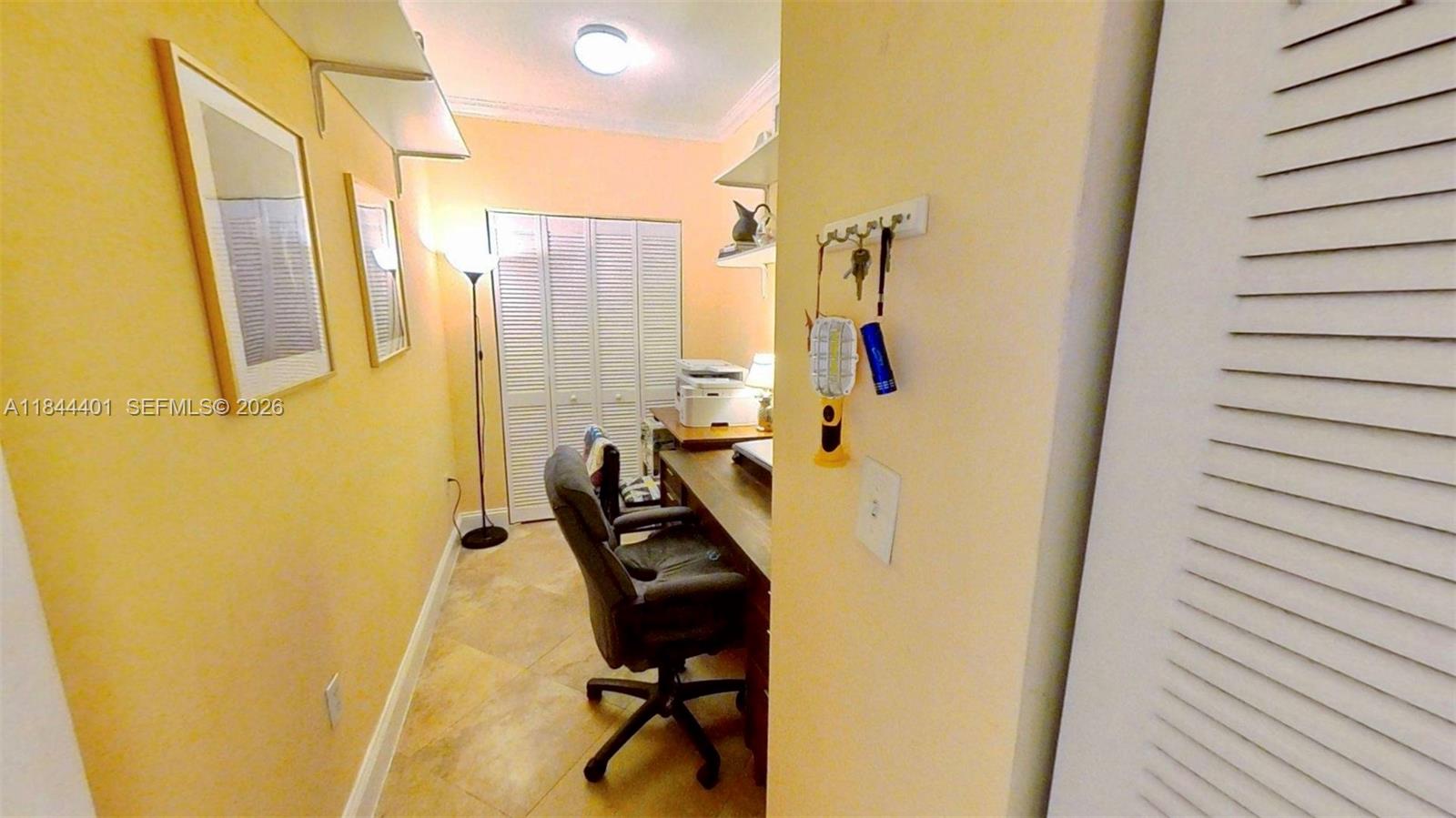 CATALONIA CONDO - Residential