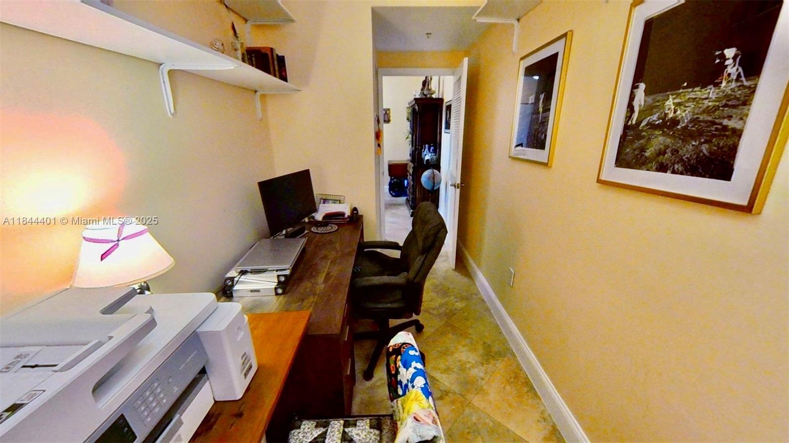 CATALONIA CONDO - Residential