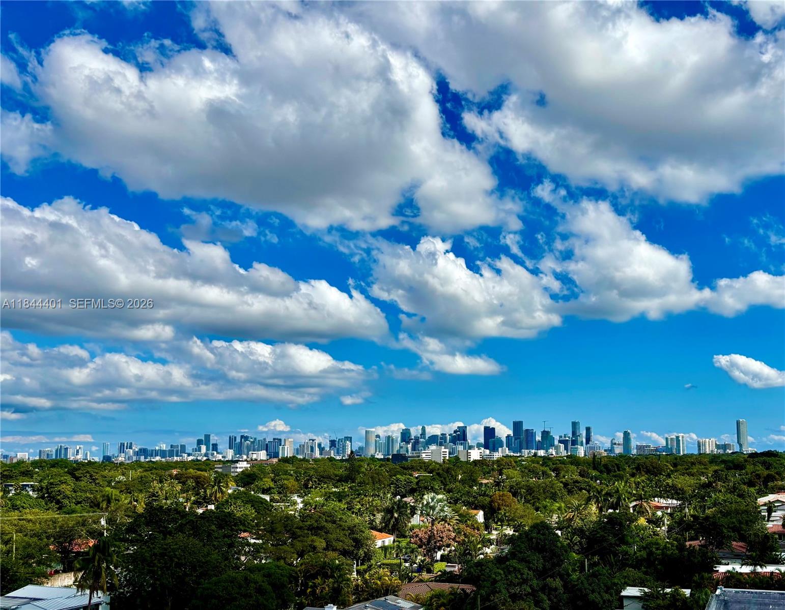 CATALONIA CONDO - Residential