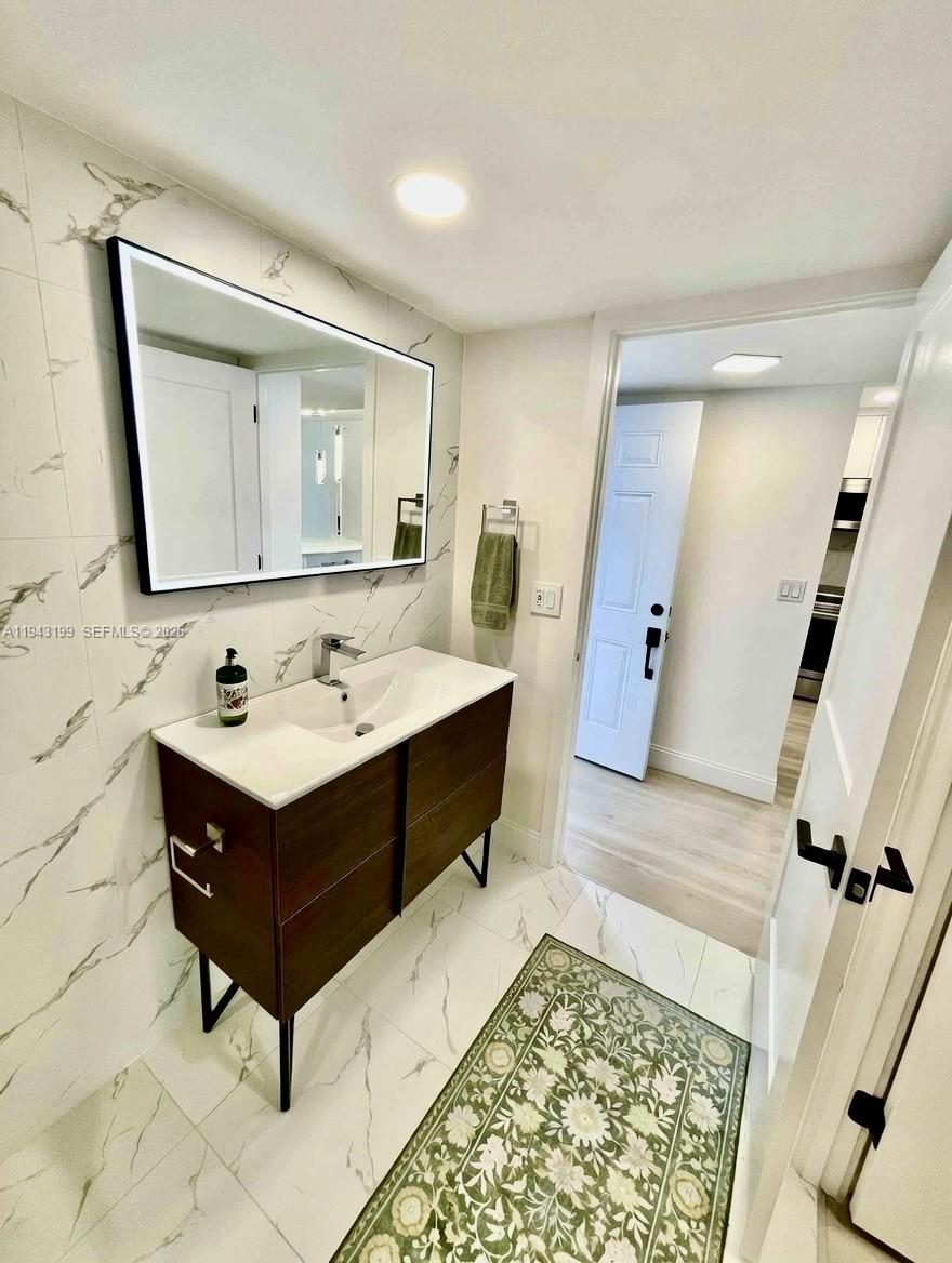 HOLIDAY SPRINGS VILLAGE 2 - Residential