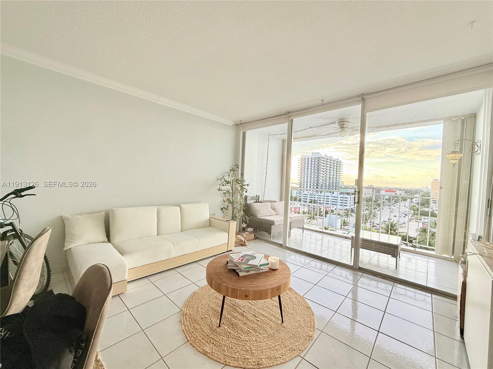 KENNEDY HOUSE CONDO - Residential