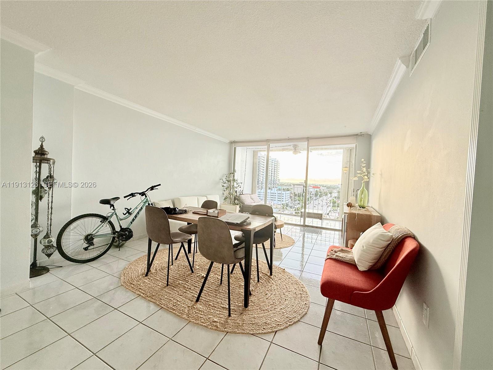 KENNEDY HOUSE CONDO - Residential