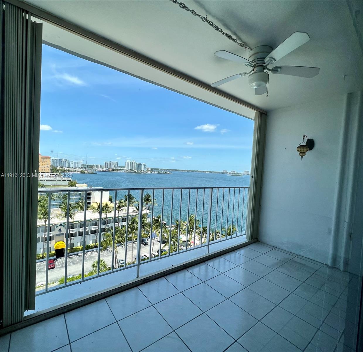 KENNEDY HOUSE CONDO - Residential