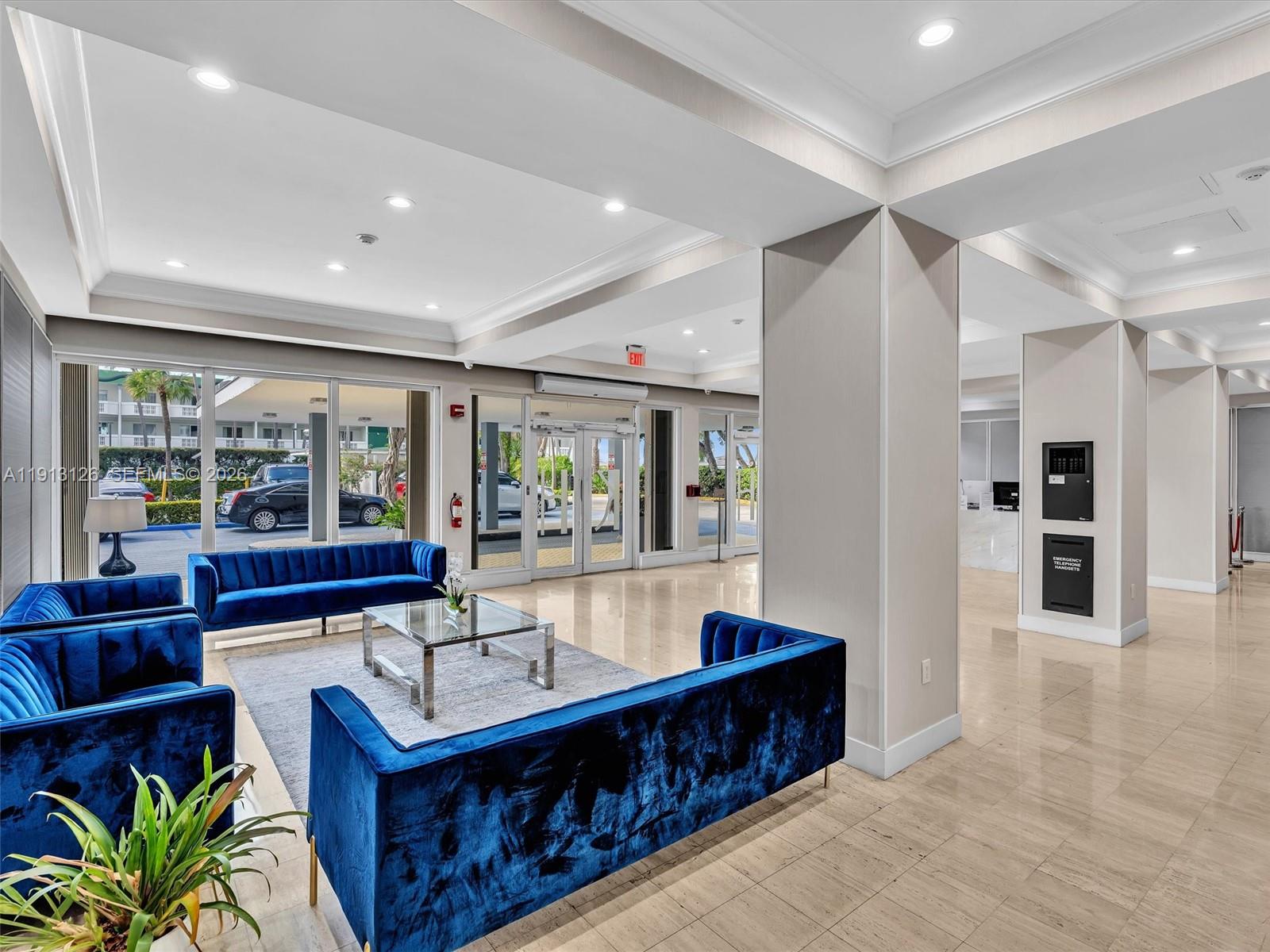 KENNEDY HOUSE CONDO - Residential