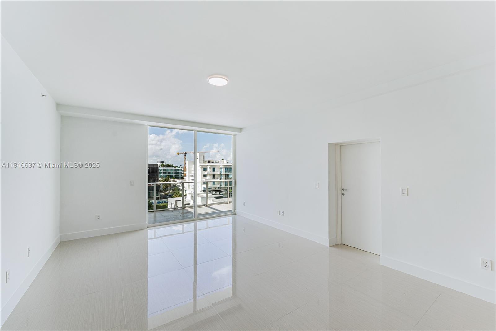 1150 102nd St 703