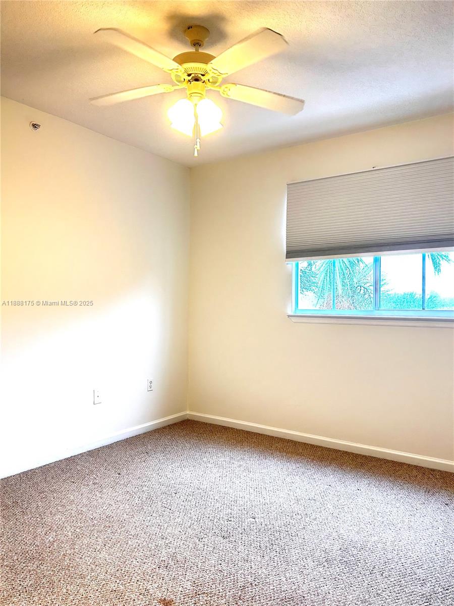 TIERRA VERDE AT DELRAY BE - Residential Lease