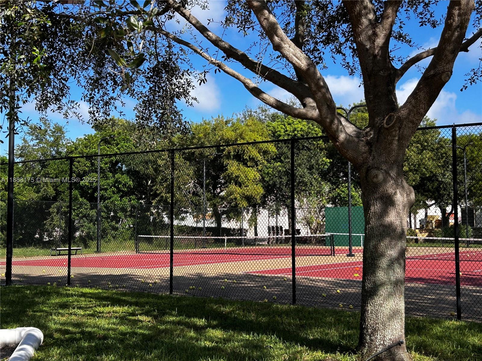 TIERRA VERDE AT DELRAY BE - Residential Lease