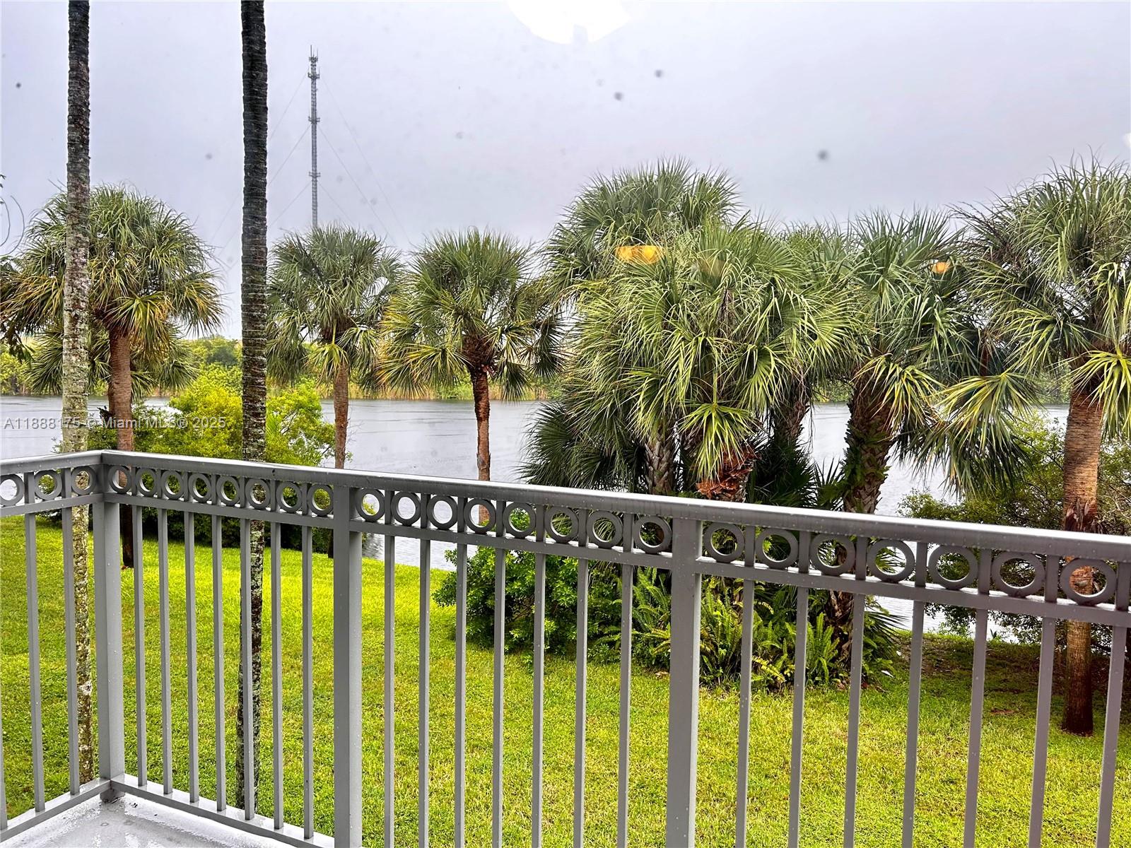 TIERRA VERDE AT DELRAY BE - Residential Lease