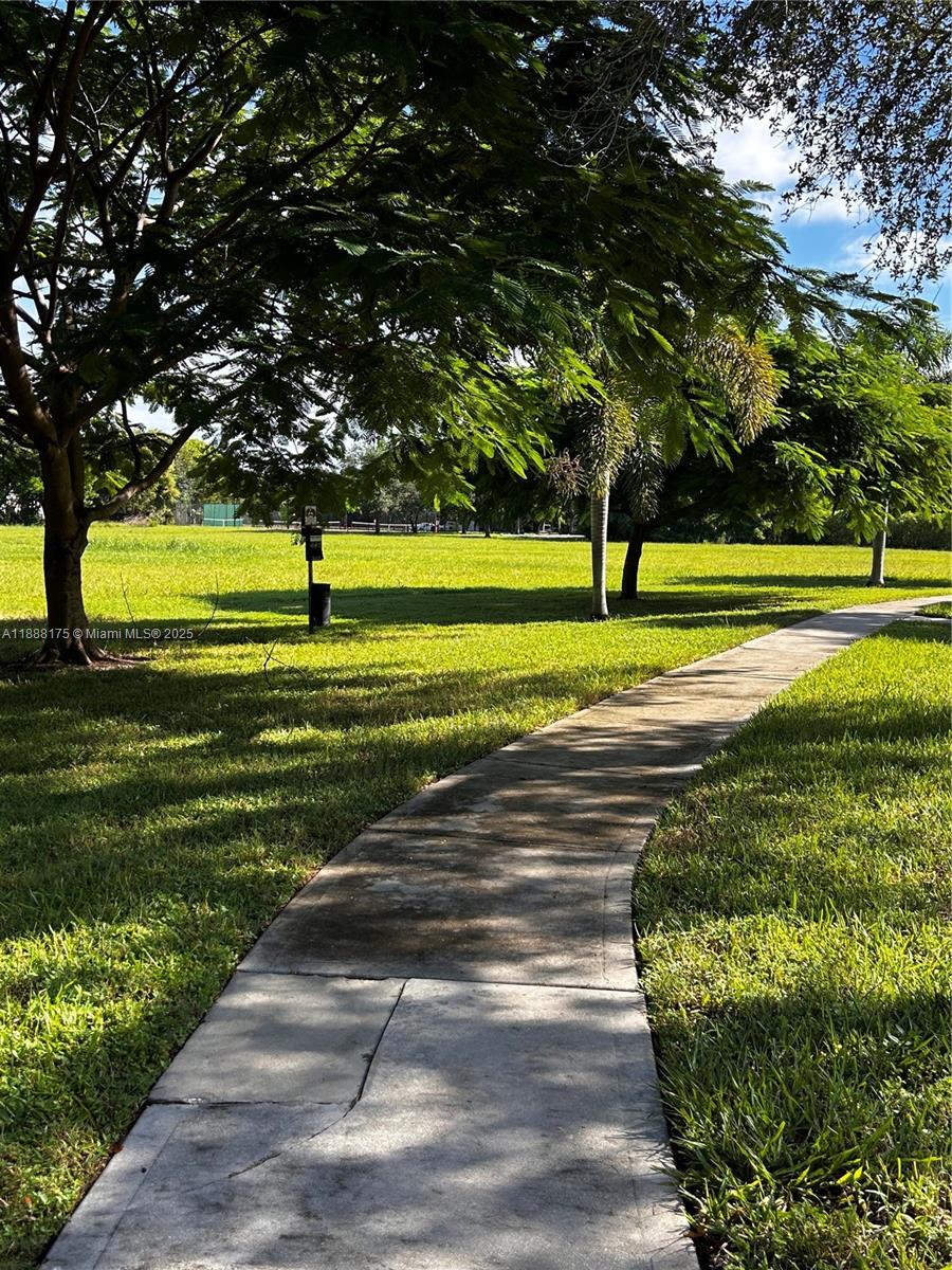 TIERRA VERDE AT DELRAY BE - Residential Lease