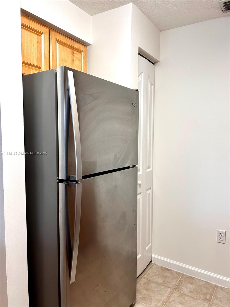 TIERRA VERDE AT DELRAY BE - Residential Lease