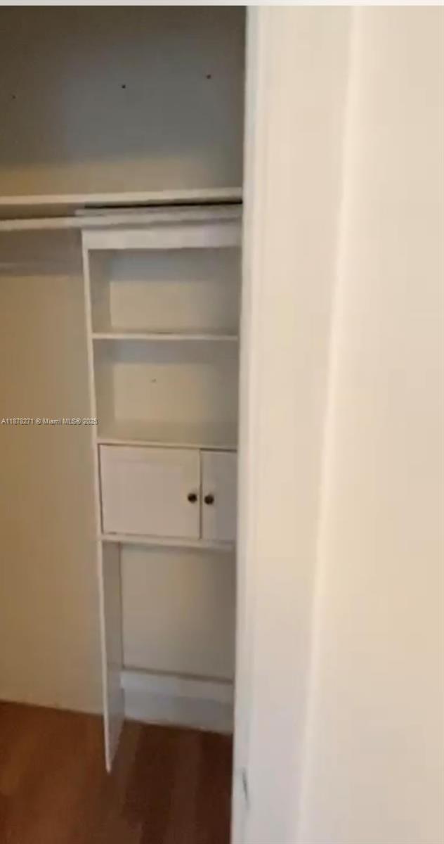 1455 MICHIGAN AVE CONDO - Residential