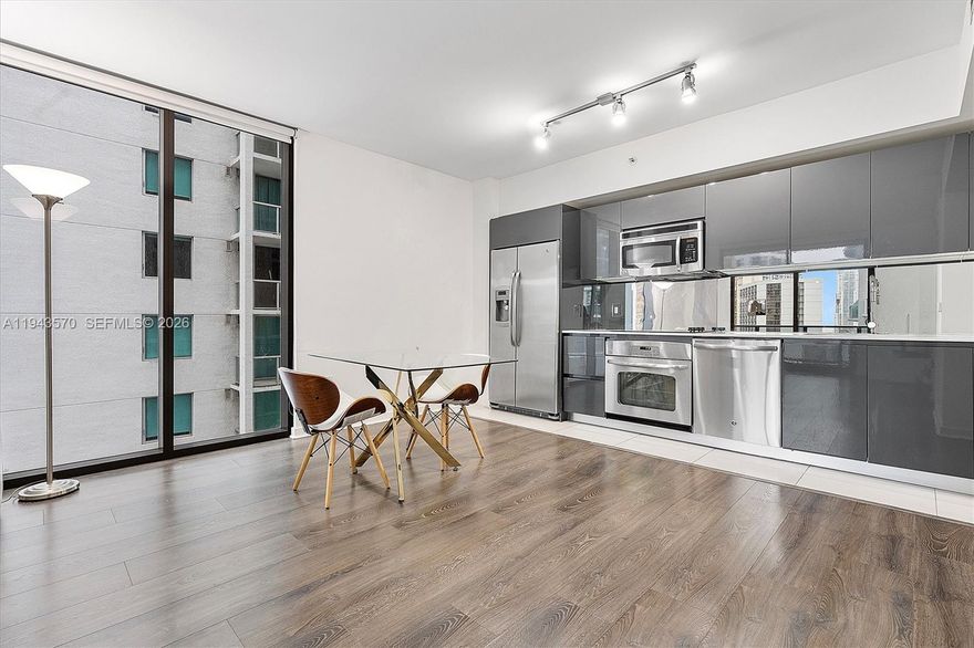 Live in one of the most desirable locations in Miami at MyBrickell Condos. Bright and spacious 2-bed, 2-bath corner unit with a split floor plan in the heart of Brickell, mere moments from Brickell City Centre. This exceptional investment opportunity allows 30-day rentals up to 12 times per year. Located in a well-managed boutique building with just 192 units, this residence offers stunning city skyline and water views, along with a fantastic layout featuring generous walk-in closets in both bedrooms. Condominium features amenities such as a Rooftop Pool, Gym, Social Lounge with City View, Shops and Restaurants on the First Floor, Billiards Room, bike storage, 24-hour valet Parking, 24-hour security and Concierge. One of the few pet-friendly buildings in Brickell!