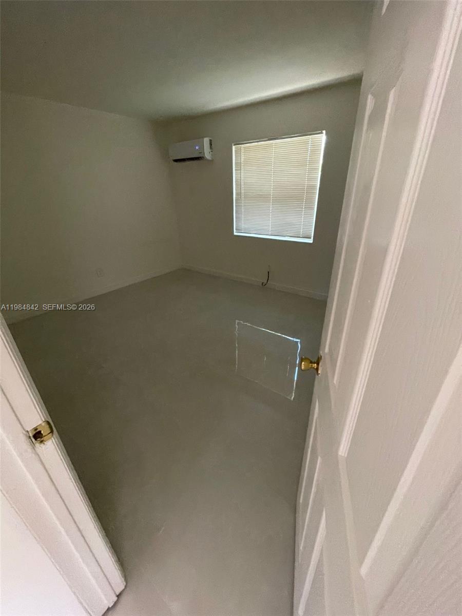 JOHN H MAX SUB RESUB - Residential Lease