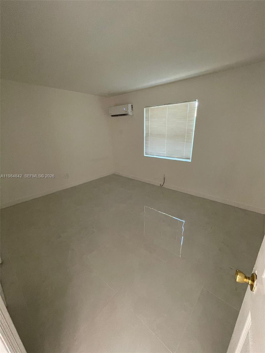 JOHN H MAX SUB RESUB - Residential Lease