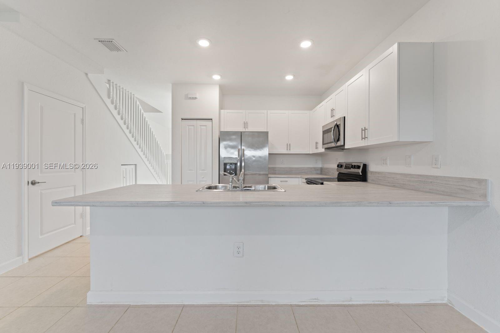 HOMESTEAD PARK OF COMMERC - Residential