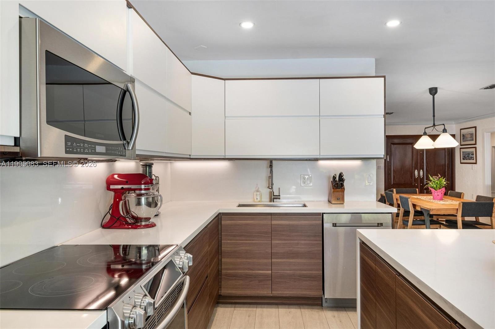 CORAL GABLES RIVIERA SEC - Residential