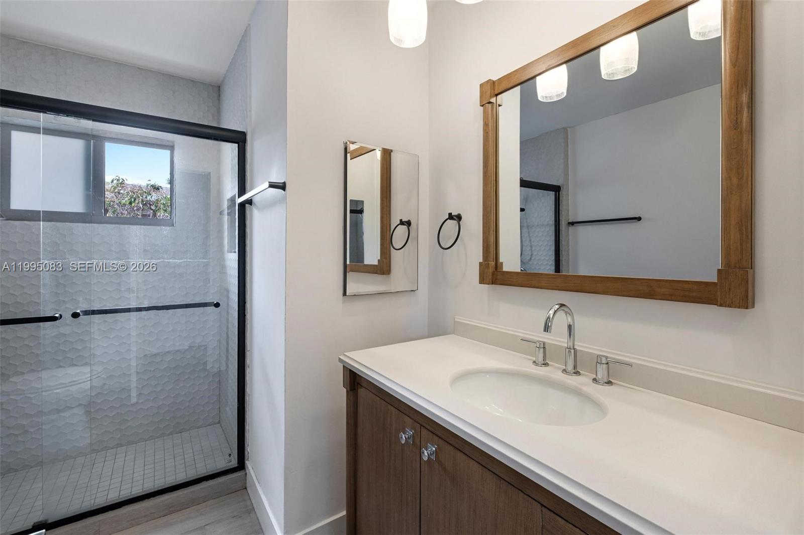 CORAL GABLES RIVIERA SEC - Residential