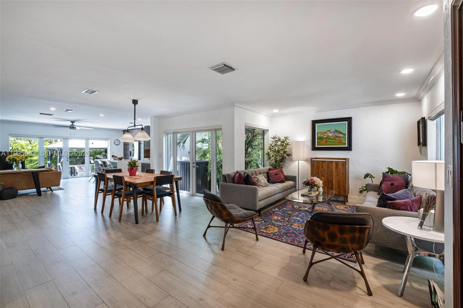 CORAL GABLES RIVIERA SEC - Residential