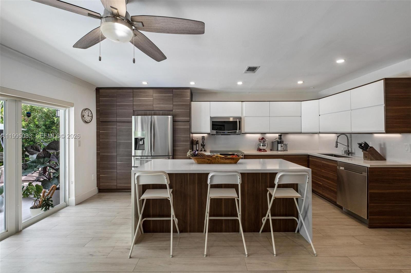 CORAL GABLES RIVIERA SEC - Residential