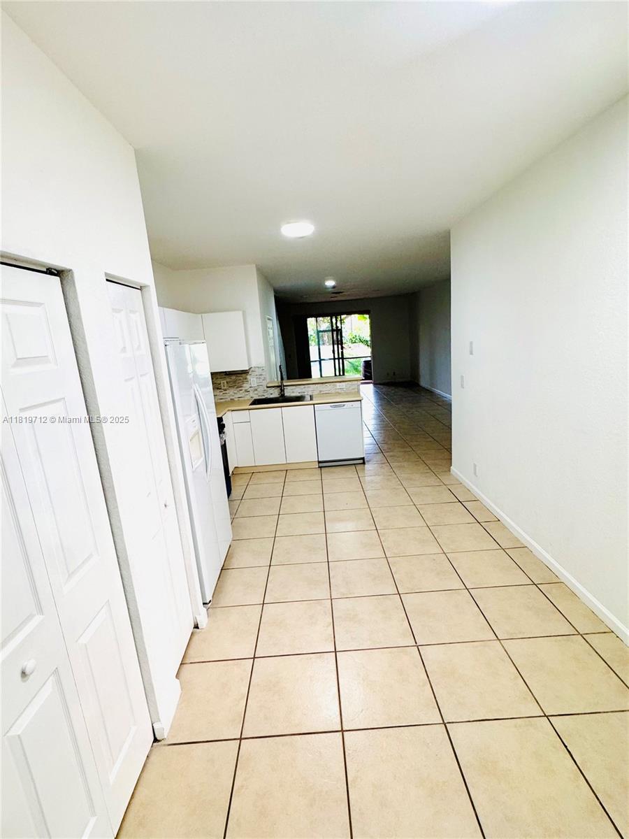SECTOR 8 9 & 10 PLAT(BLKS - Residential Lease