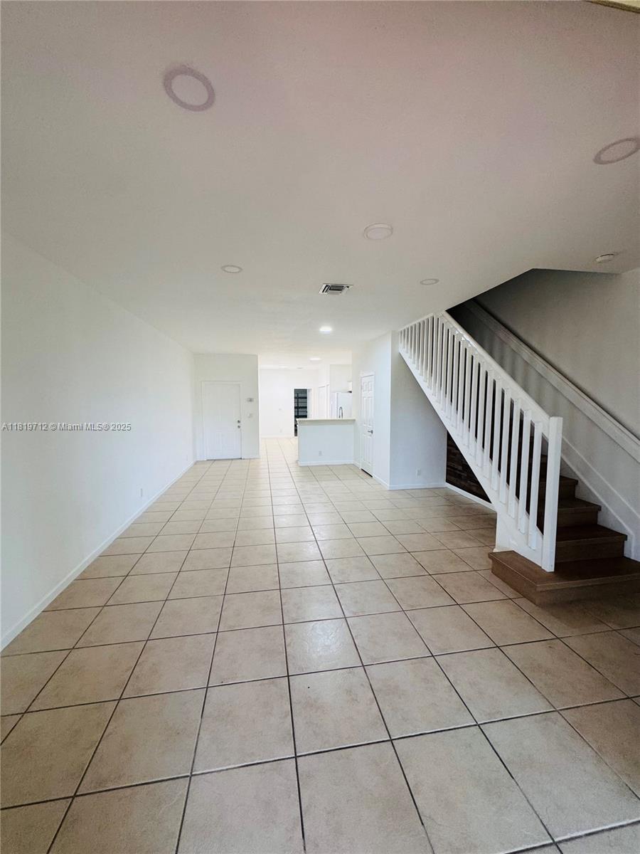 SECTOR 8 9 & 10 PLAT(BLKS - Residential Lease