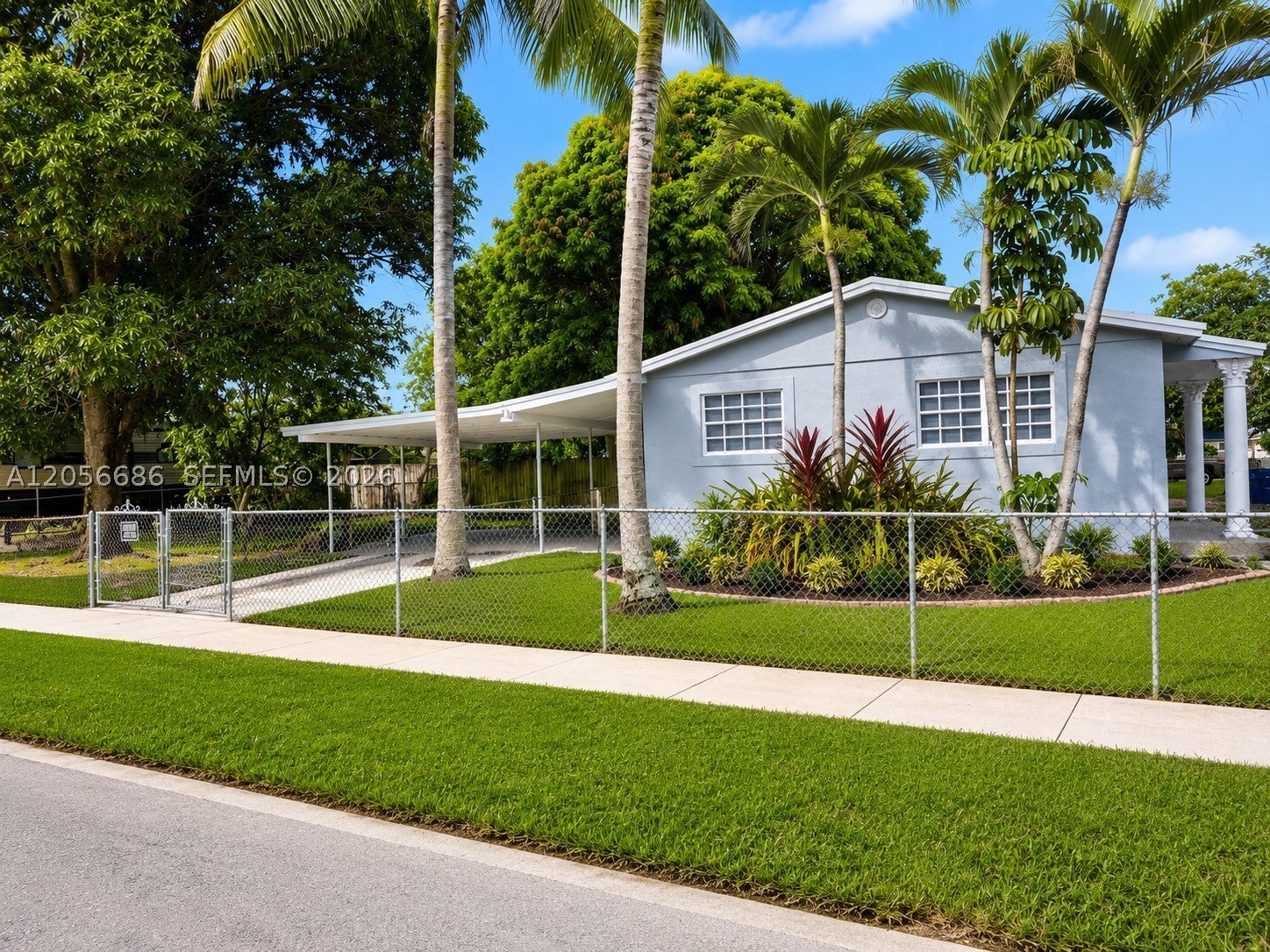 17981 NW 22nd Ct, Miami Gardens FL 33056