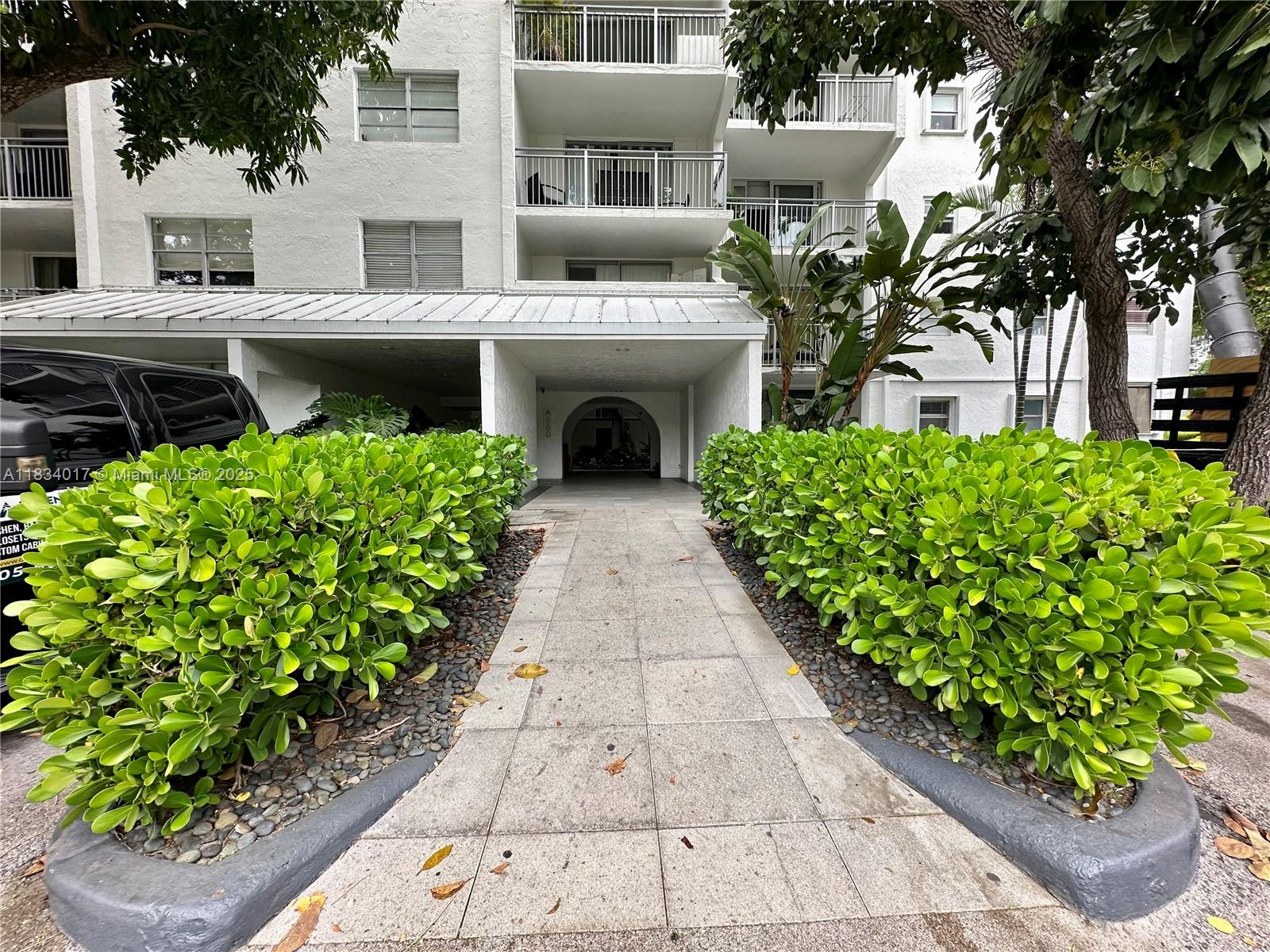 680 NE 64th St A501
