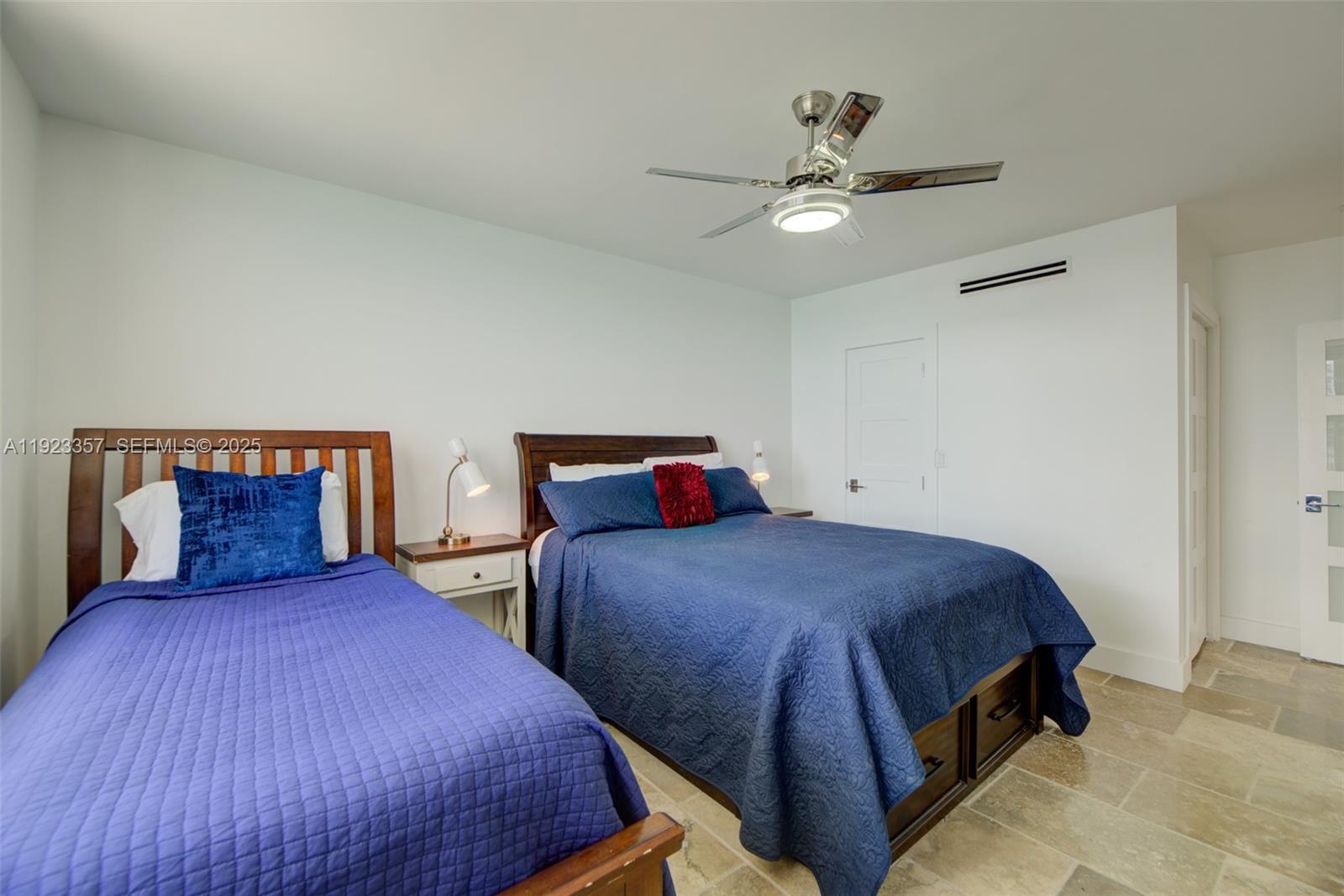 SEA AIR TOWERS CONDO - Residential Lease