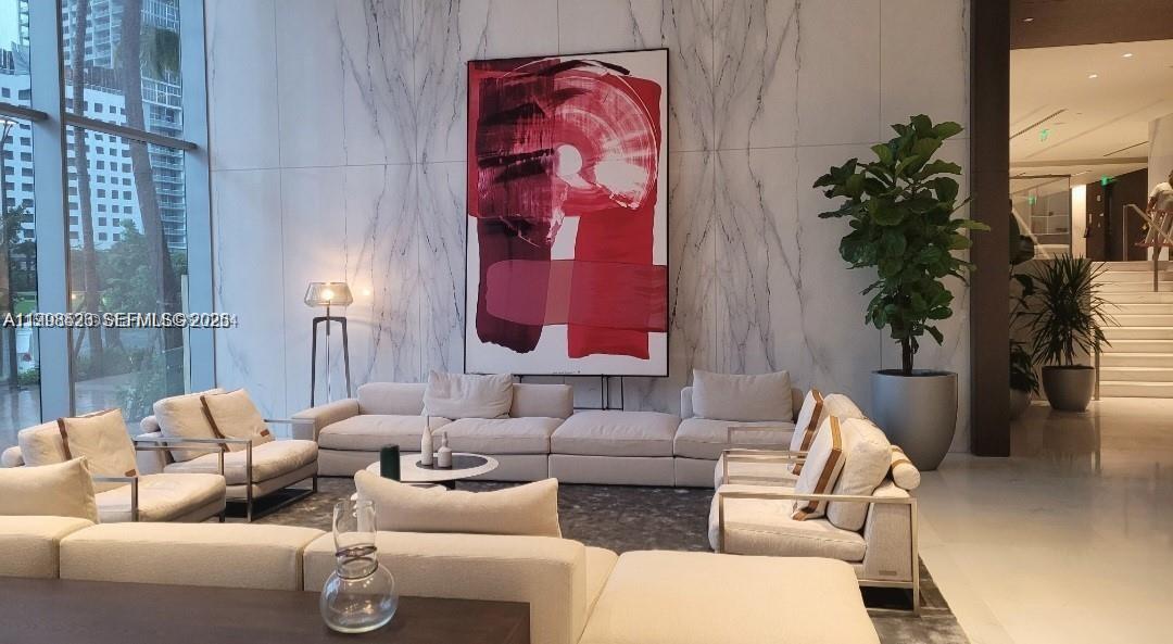 300 Biscayne Blvd Way 2908