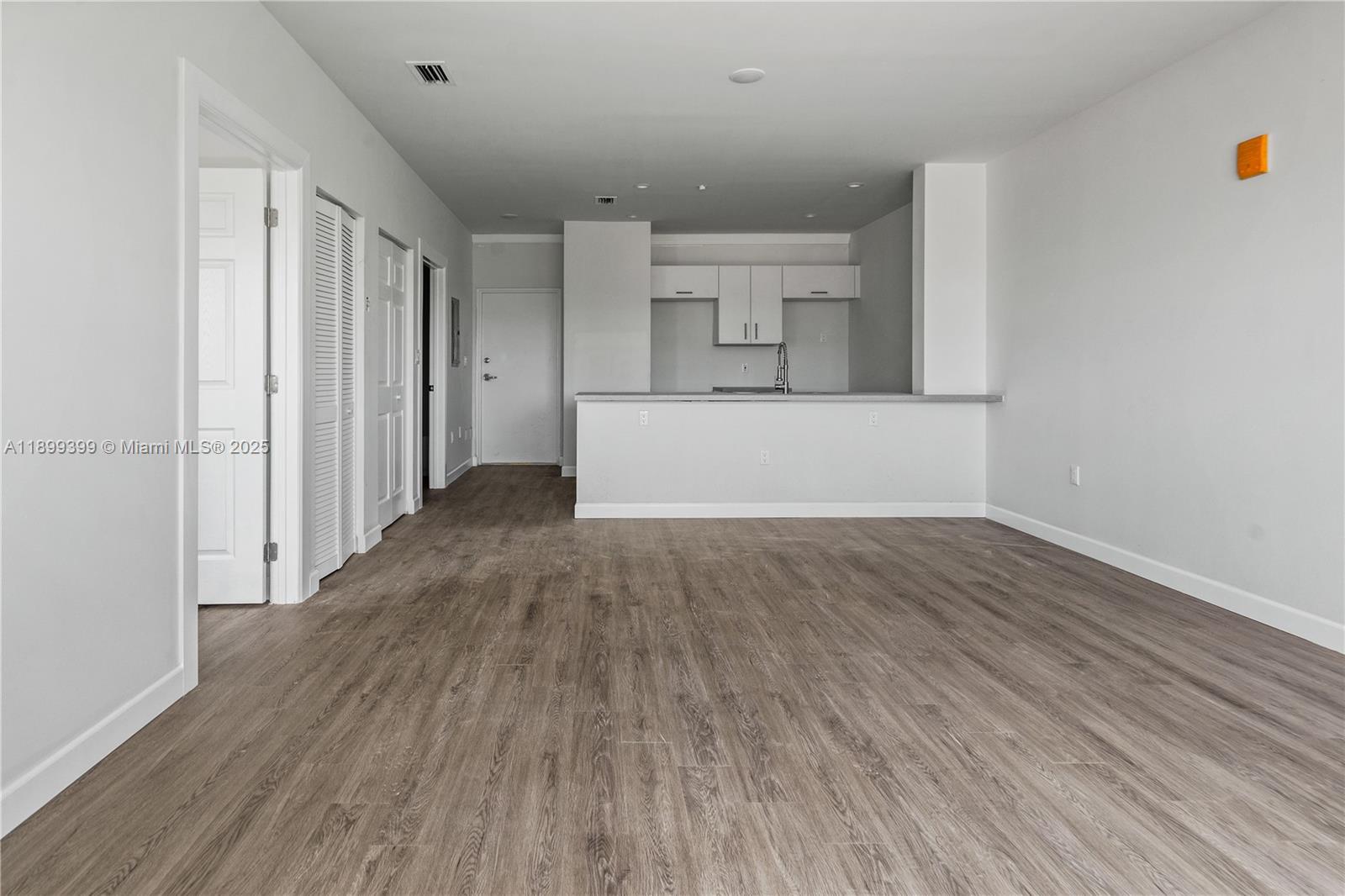 ALLAPATTAH HGLDS ADDN REV - Residential Lease