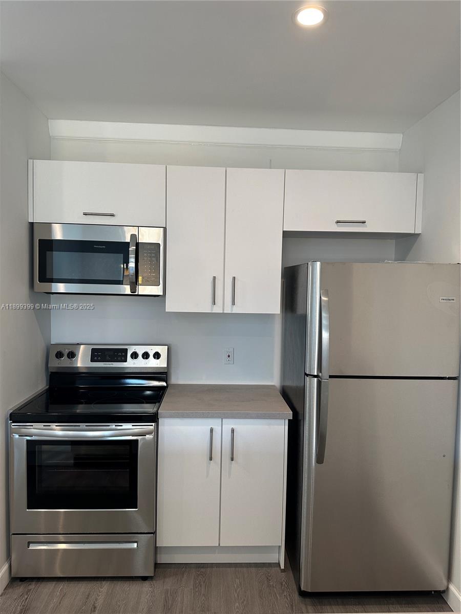 ALLAPATTAH HGLDS ADDN REV - Residential Lease